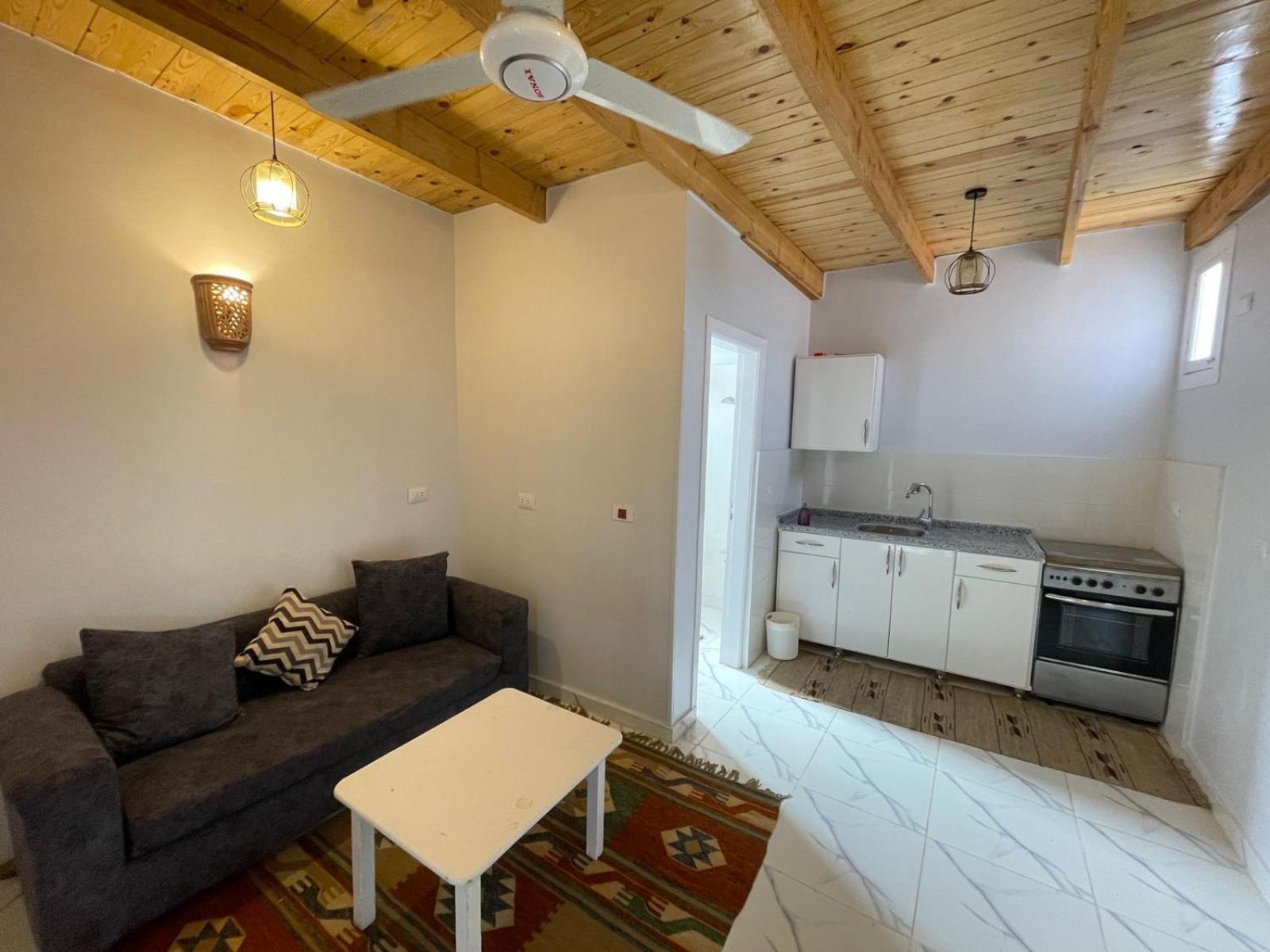 Nefertarie Guest House Luxor Luaran gambar